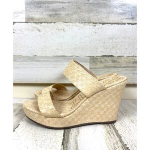 Schutz Womens 9 Beige Raffia Slip On Wedge Sandals Summer Beach Casual Comfort